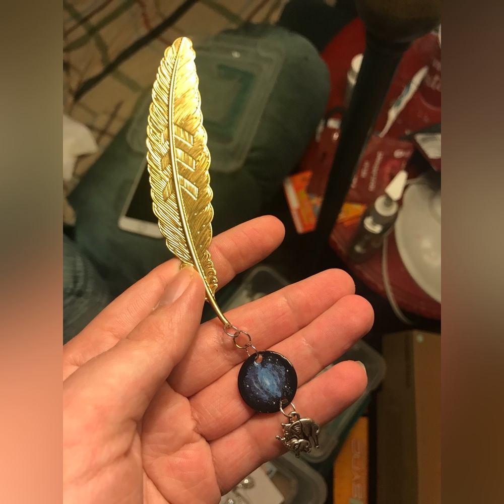 Feather bookmarks